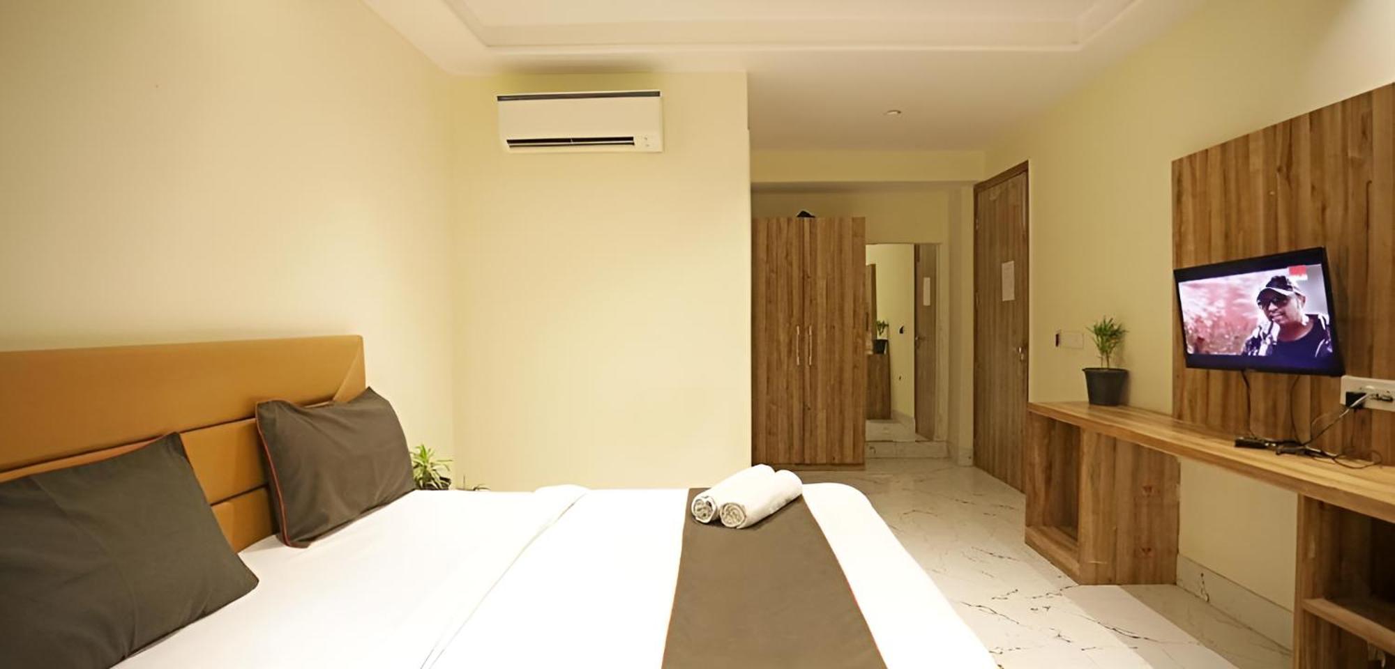 Hotel Goodluck House Near Terminal 3 Igi Airport à New Delhi Extérieur photo