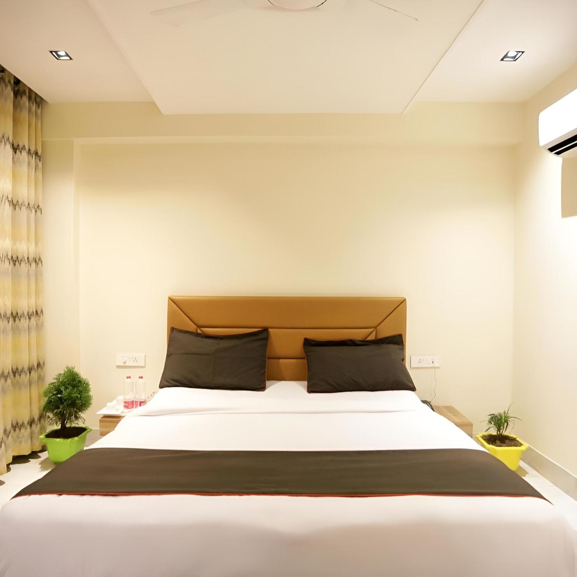 Hotel Goodluck House Near Terminal 3 Igi Airport à New Delhi Extérieur photo